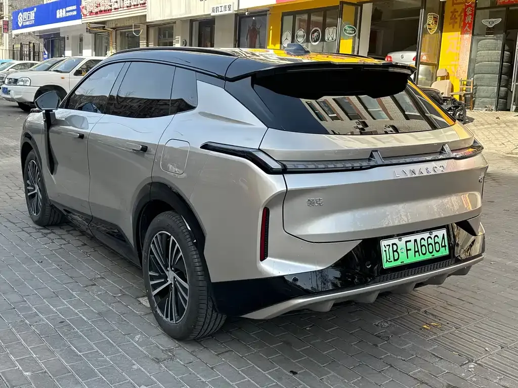 Lynk & Co 08 EM-P 2025 из CN, фото 3