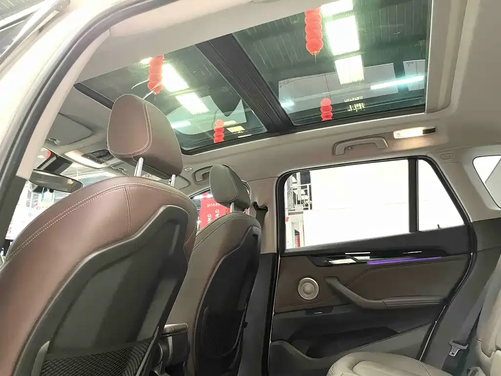 BMW X1 2021 из CN, фото 2