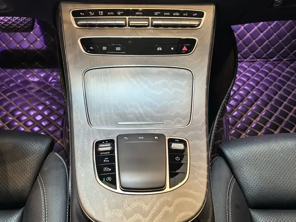 Mercedes-Benz E-Class 2023 из CN, фото 10