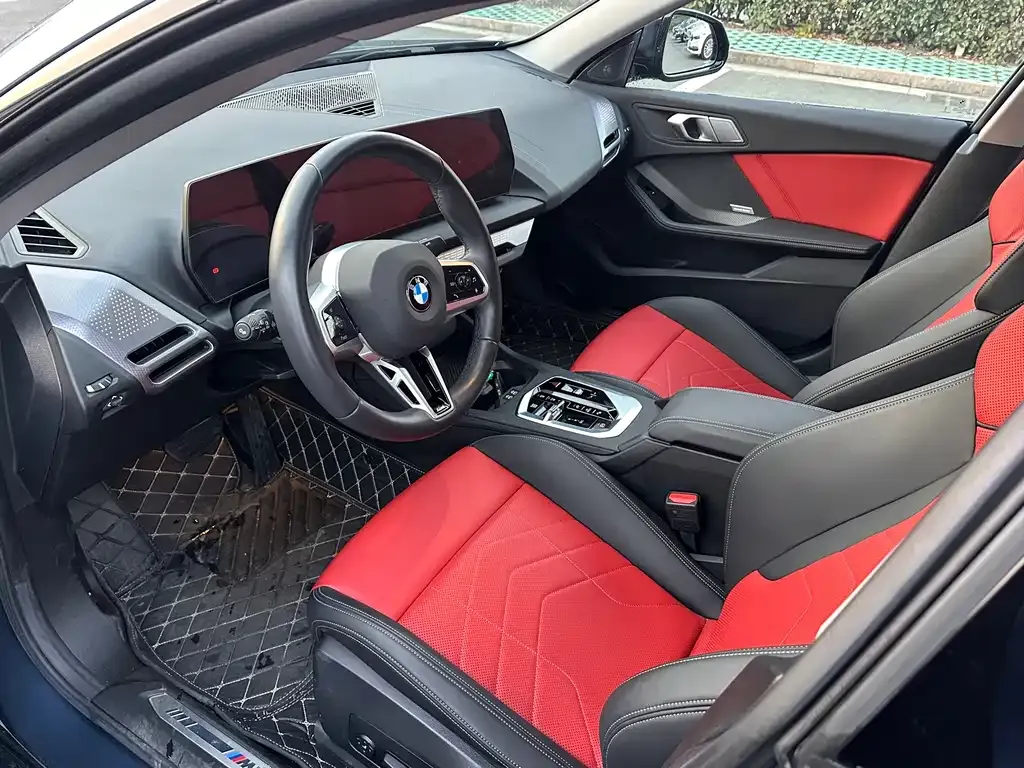BMW 2 Series 2025 из CN, фото 9
