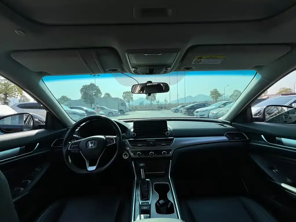 Honda Accord 2021 из CN, фото 9
