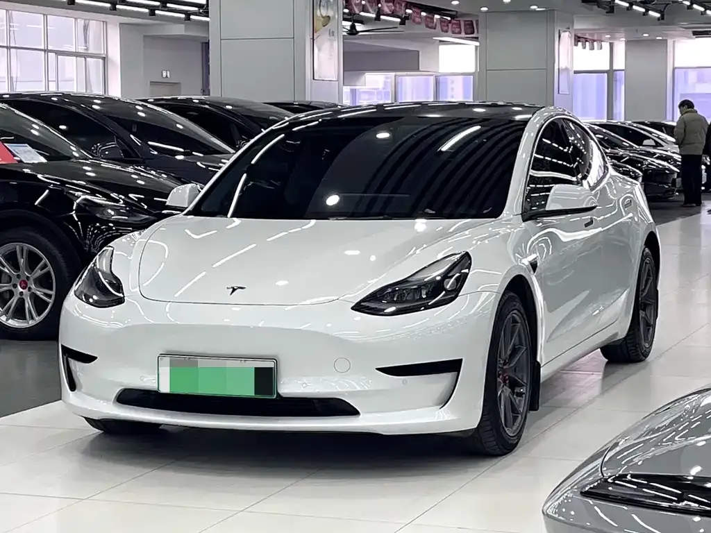 Tesla Model 3 2023 из CN, фото 8