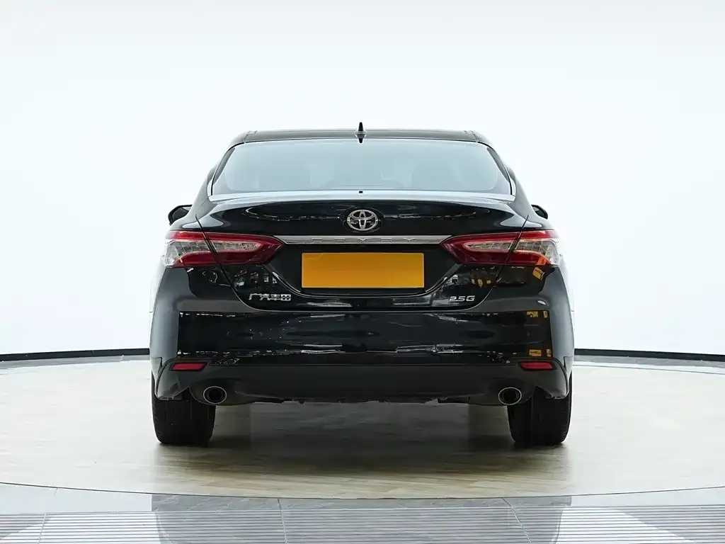 Toyota Camry 2023 из CN, фото 8