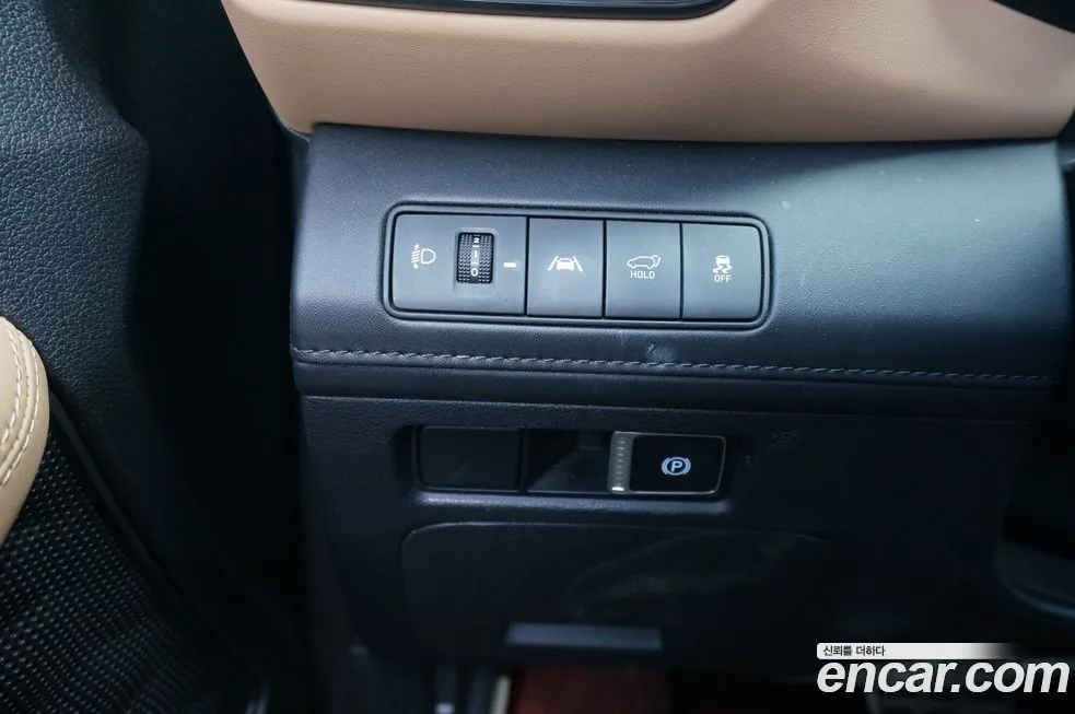 Hyundai Santafe 2023 из KR, фото 2