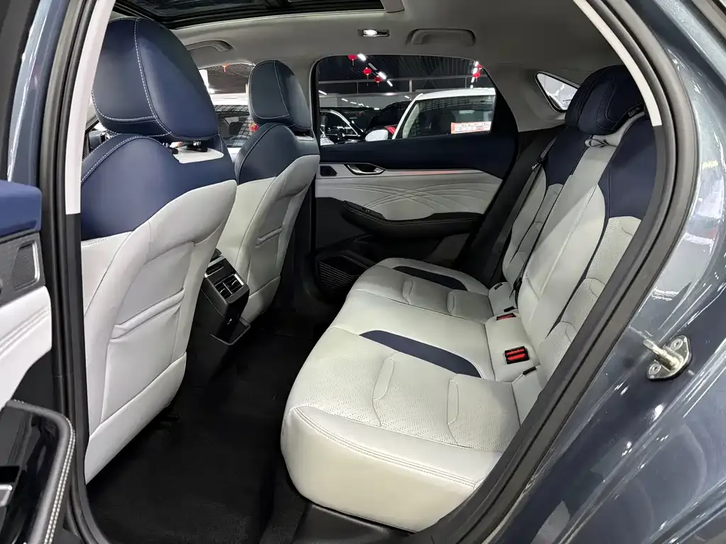 Geely Xingrui 2021 из CN, фото 5