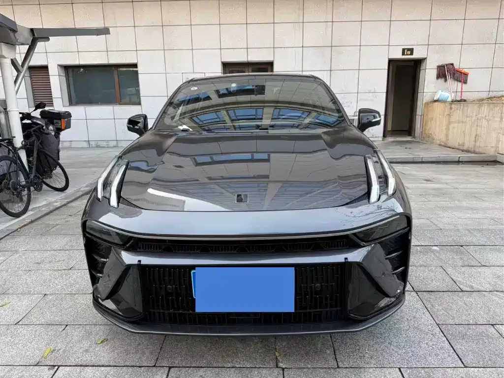 Lynk & Co 03 2023 из CN, фото 5