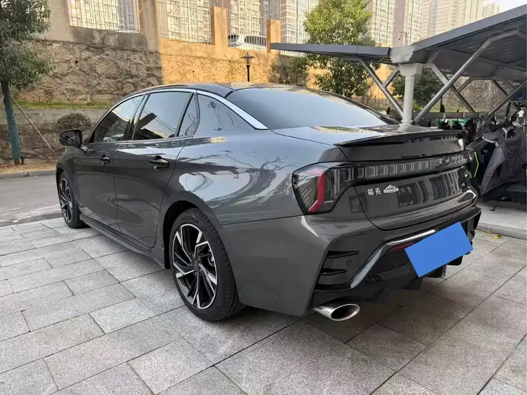 Lynk & Co 03 2023 из CN, фото 9