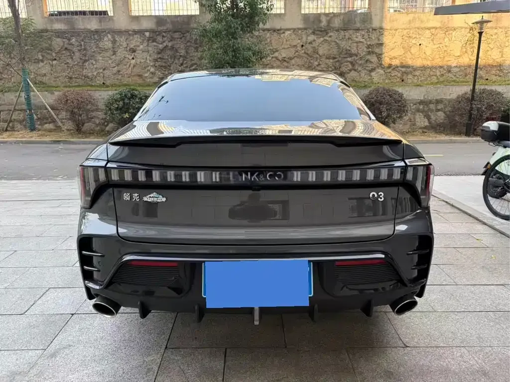 Lynk & Co 03 2023 из CN, фото 2