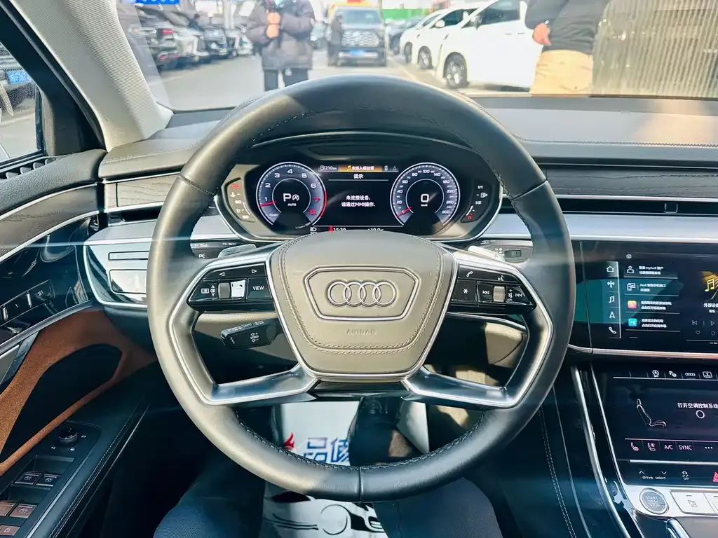 Audi A8 2024 из CN, фото 4