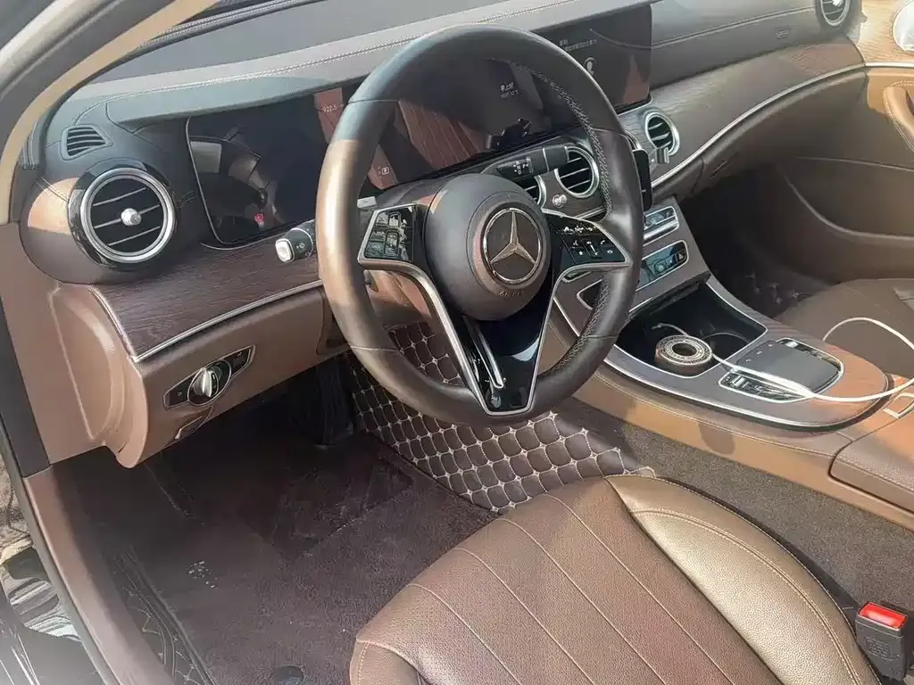 Mercedes-Benz E-Class 2023 из CN, фото 9