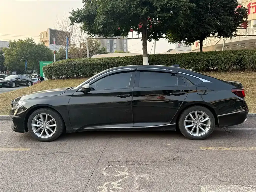 Honda Accord 2021 из CN, фото 8