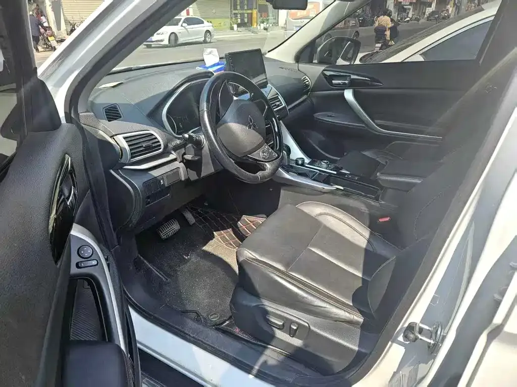 Mitsubishi Eclipse Cross 2022 из CN, фото 5