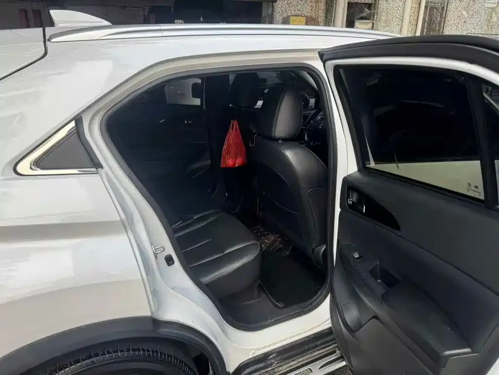 Mitsubishi Eclipse Cross 2022 из CN, фото 7