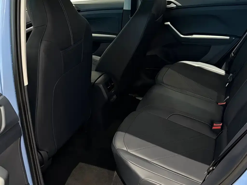 Volkswagen Tharu 2024 из CN, фото 4