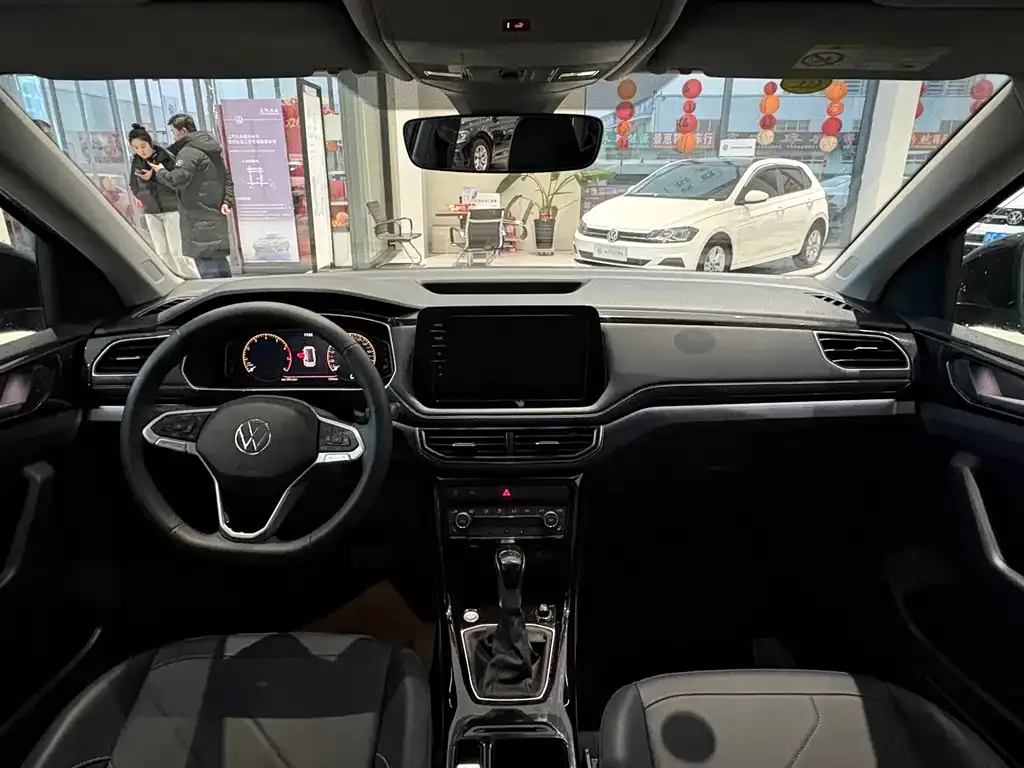 Volkswagen Tharu 2024 из CN, фото 9