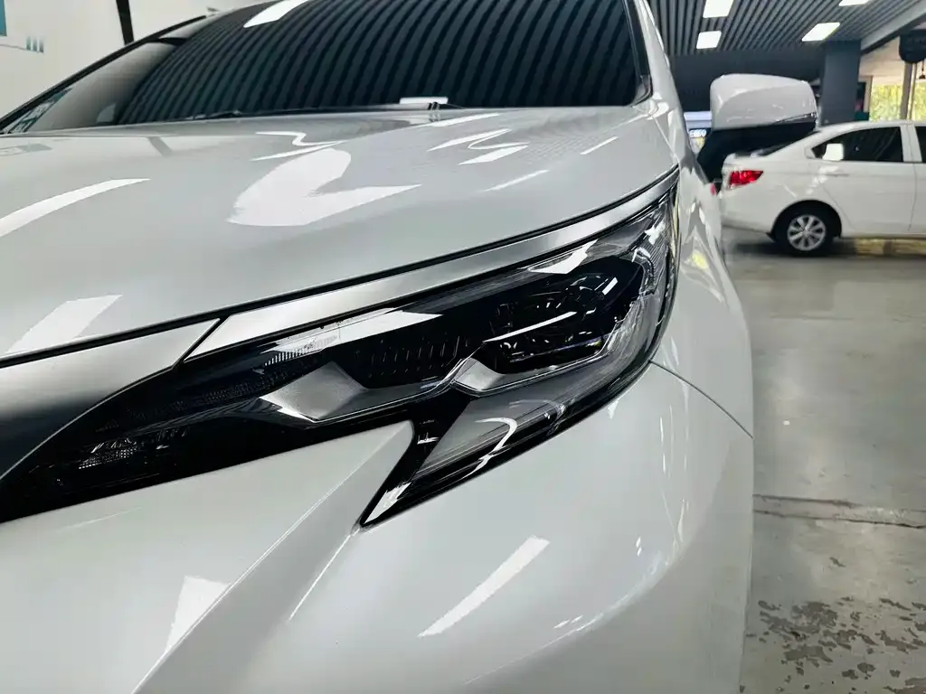 Toyota Sienna 2024 из CN, фото 7