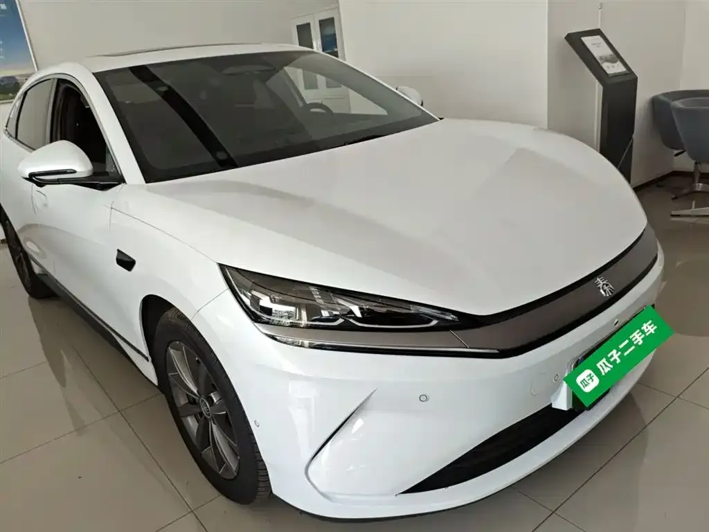 BYD Qin L — фото 6
