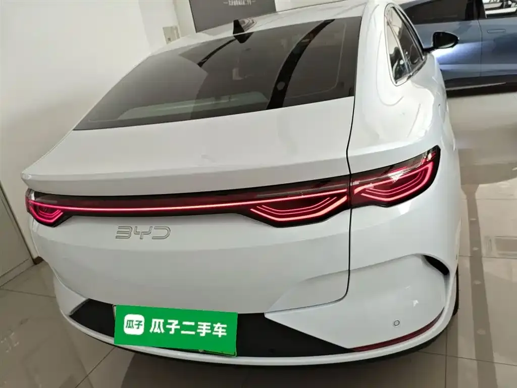 BYD Qin L — фото 3