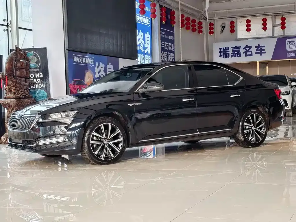 Skoda Superb 2024 из CN, фото 10
