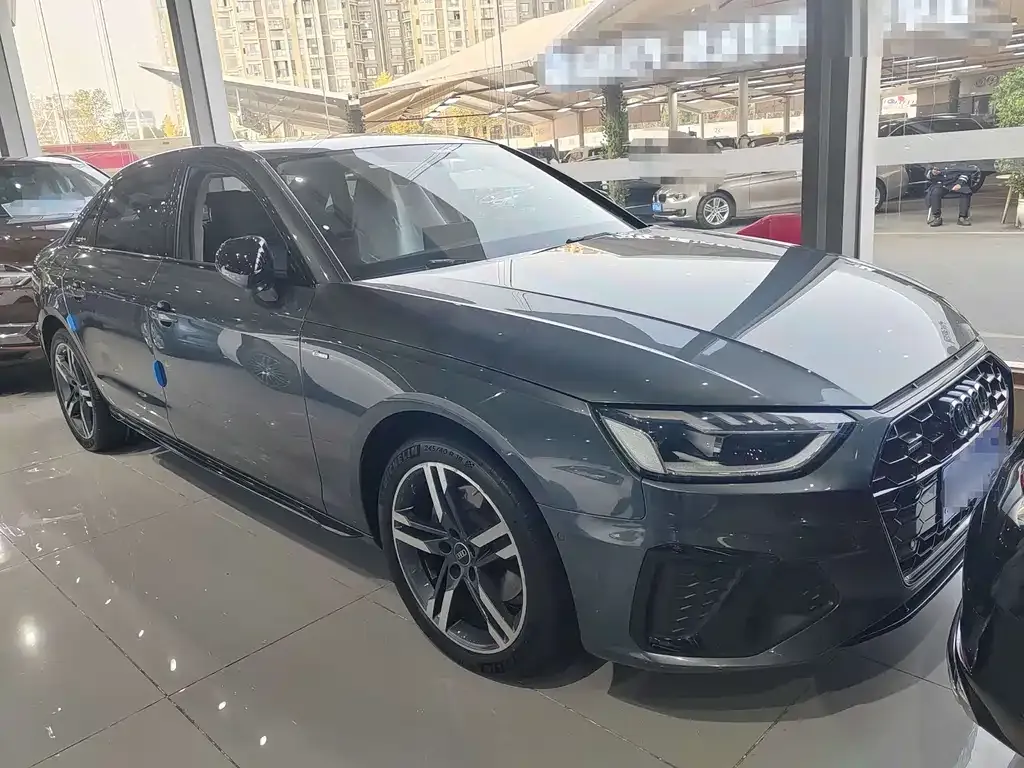Audi A4L 2023 из CN, фото 5