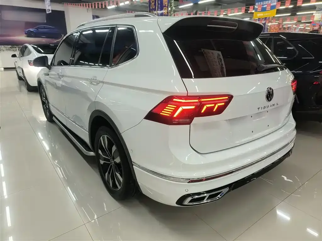 Volkswagen Tiguan L 2022 из CN, фото 6
