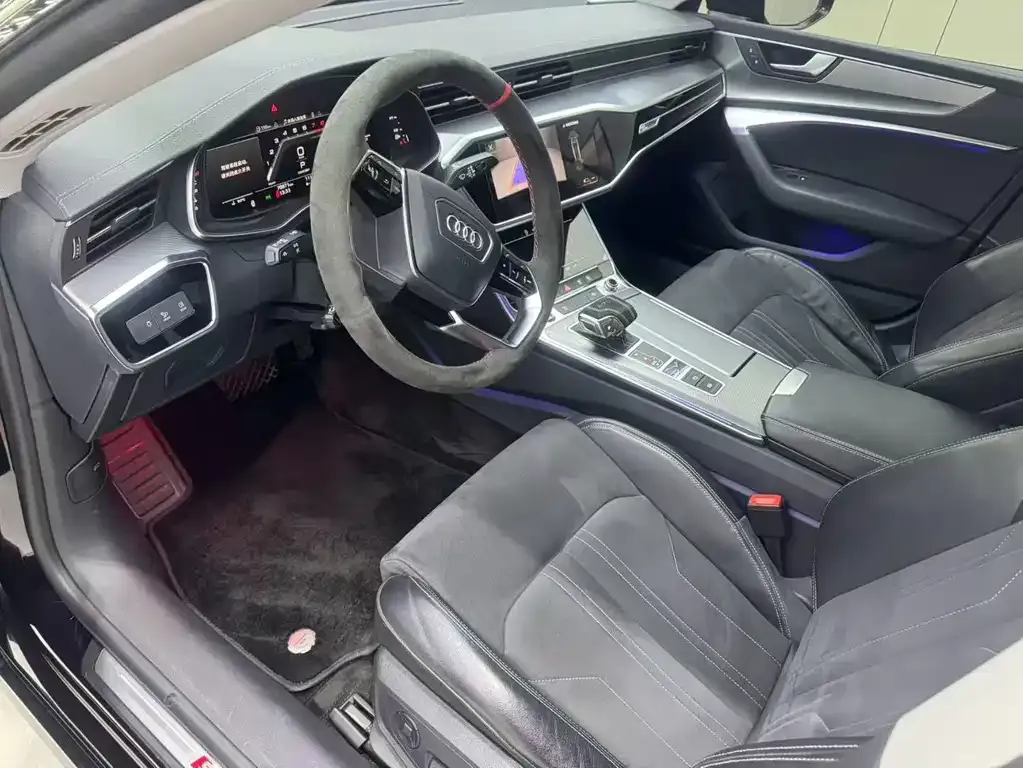 Audi A7L 2022 из CN, фото 9