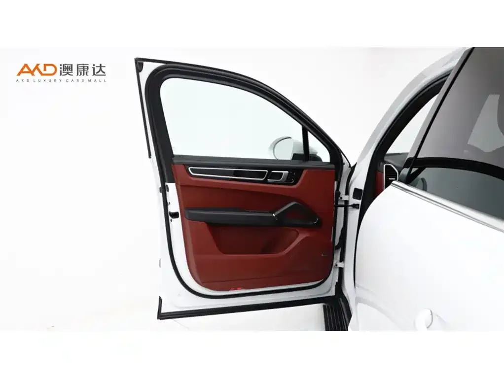 Porsche Cayenne Hybrid 2021 из CN, фото 3