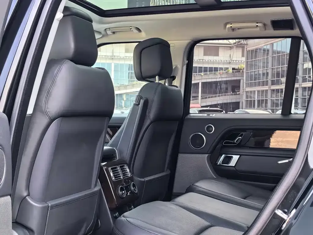 Land Rover Range Rover 2021 из CN, фото 8