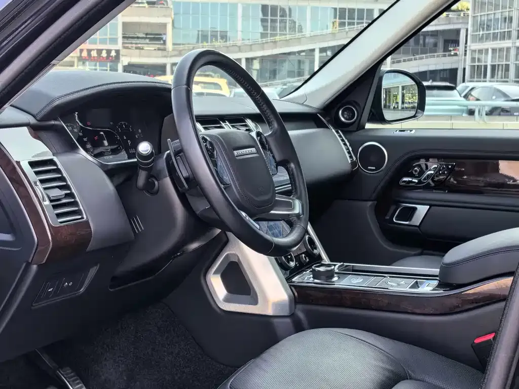 Land Rover Range Rover 2021 из CN, фото 3