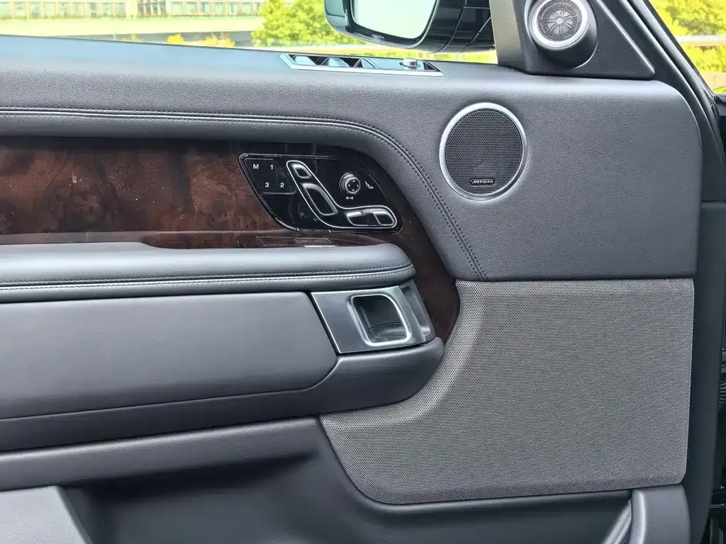 Land Rover Range Rover 2021 из CN, фото 10