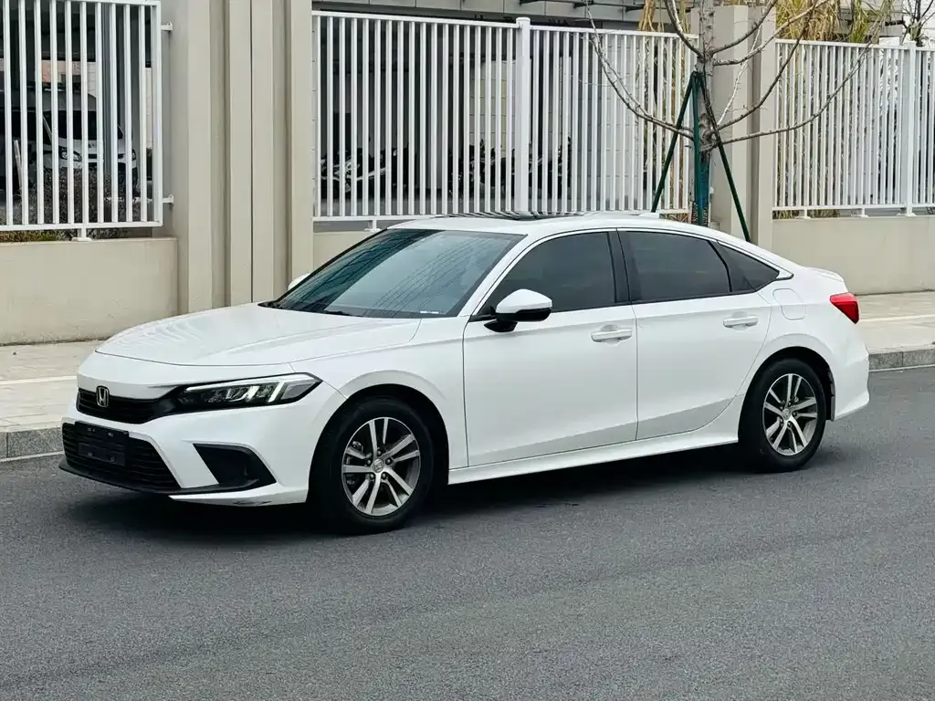 Honda Civic 2023 из CN, фото 1