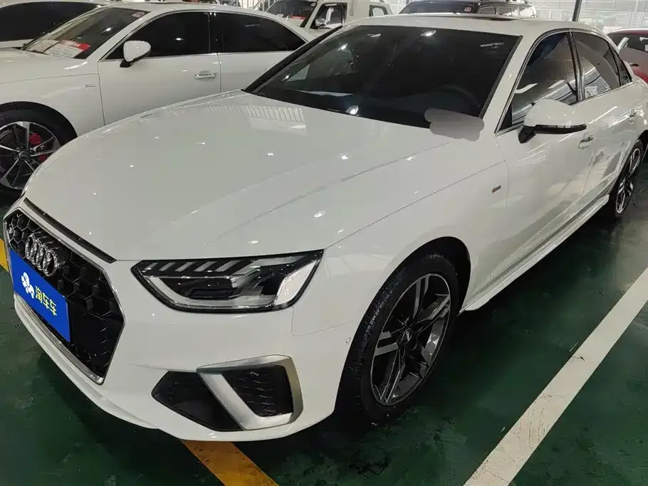 Audi A4L 2021 из CN, фото 1