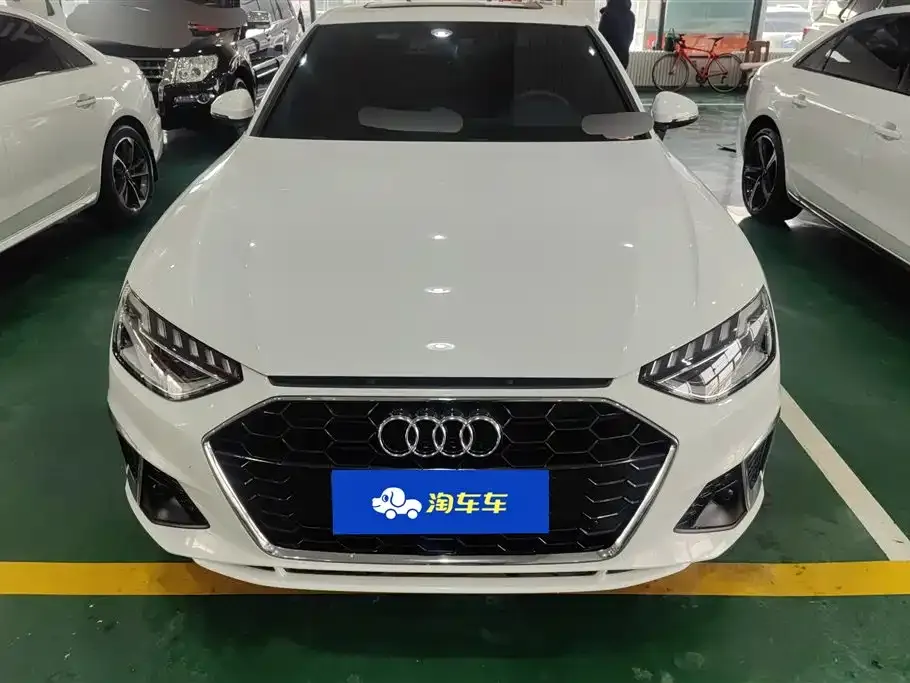 Audi A4L 2021 из CN, фото 7