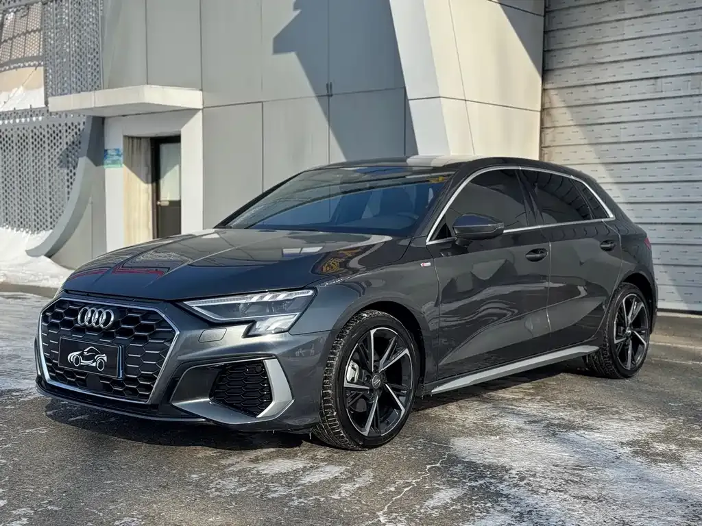 Audi A3 2021 из CN, фото 1
