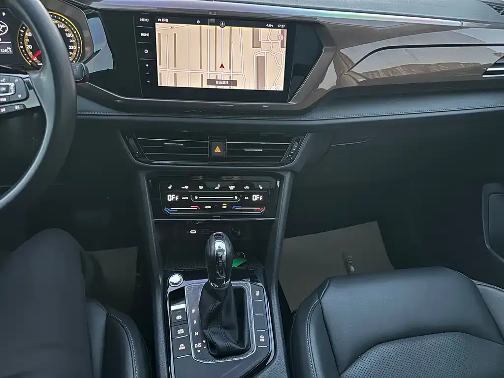 Volkswagen Tharu 2021 из CN, фото 4