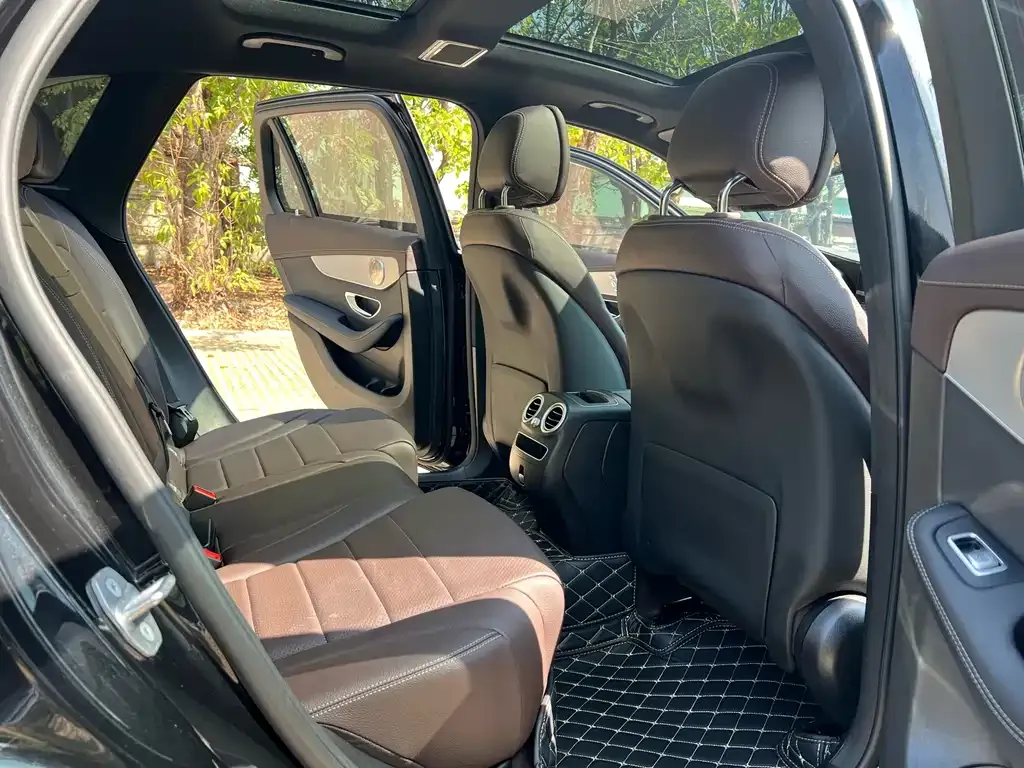 Mercedes-Benz GLC 2022 из CN, фото 3