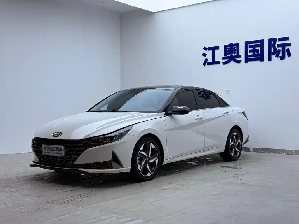 Hyundai Elantra 2021 из CN, фото 1