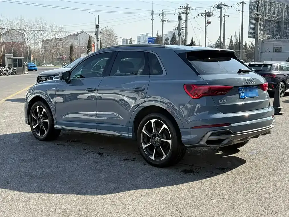 Audi Q3 — фото 7