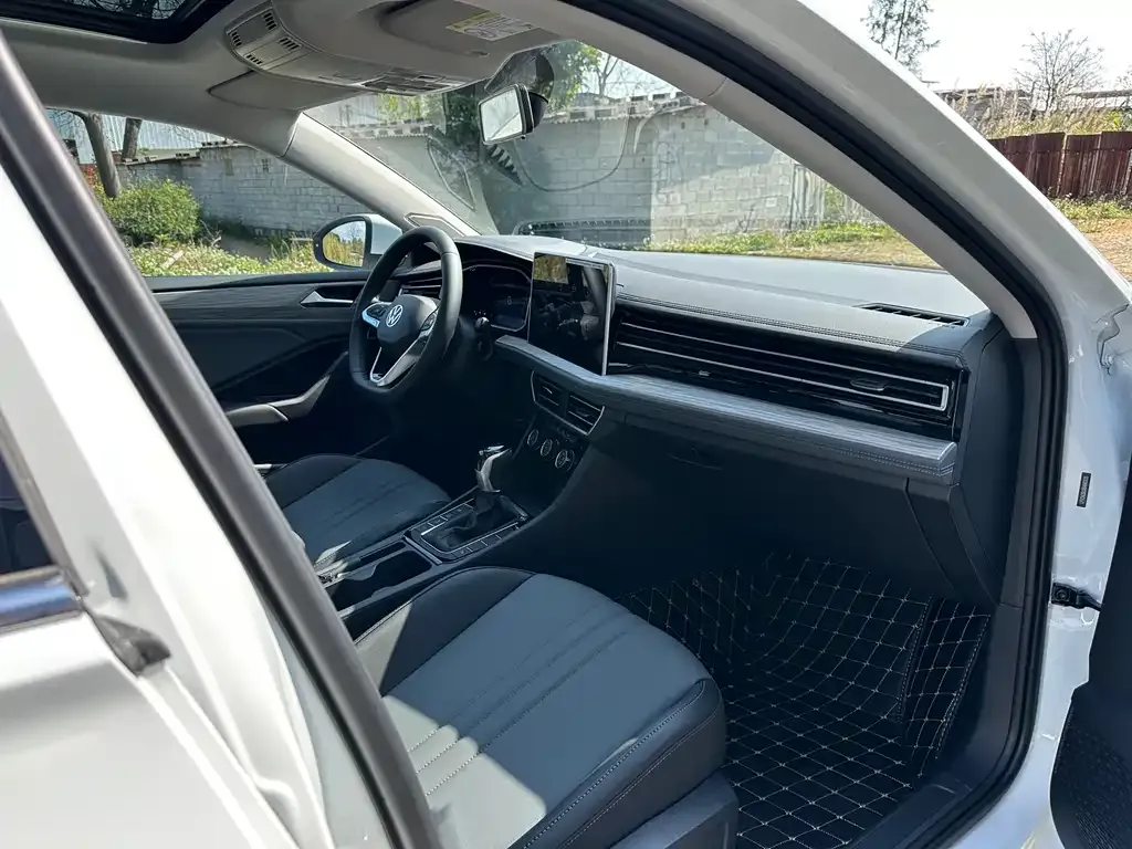 Volkswagen Sagitar 2025 из CN, фото 2