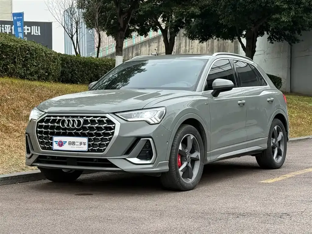 Audi Q3 2024 из CN, фото 1