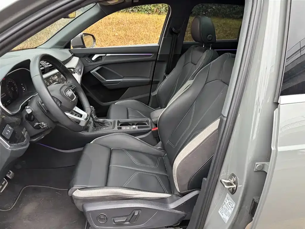 Audi Q3 2024 из CN, фото 5