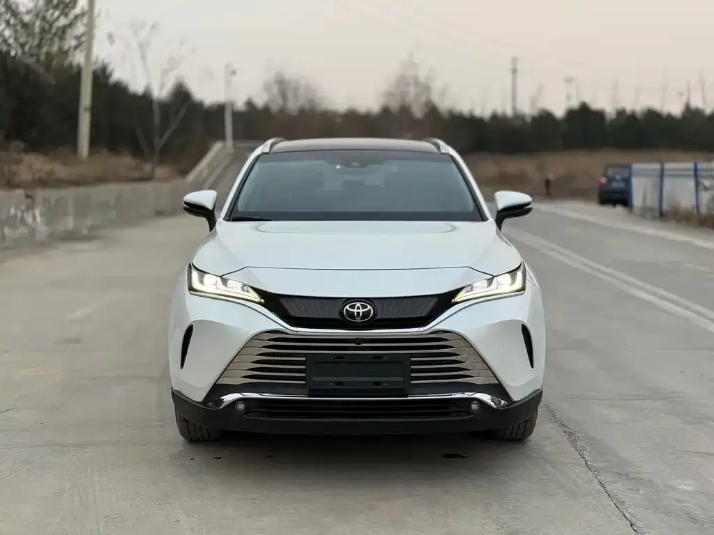 Toyota Harrier 2022 из CN, фото 3