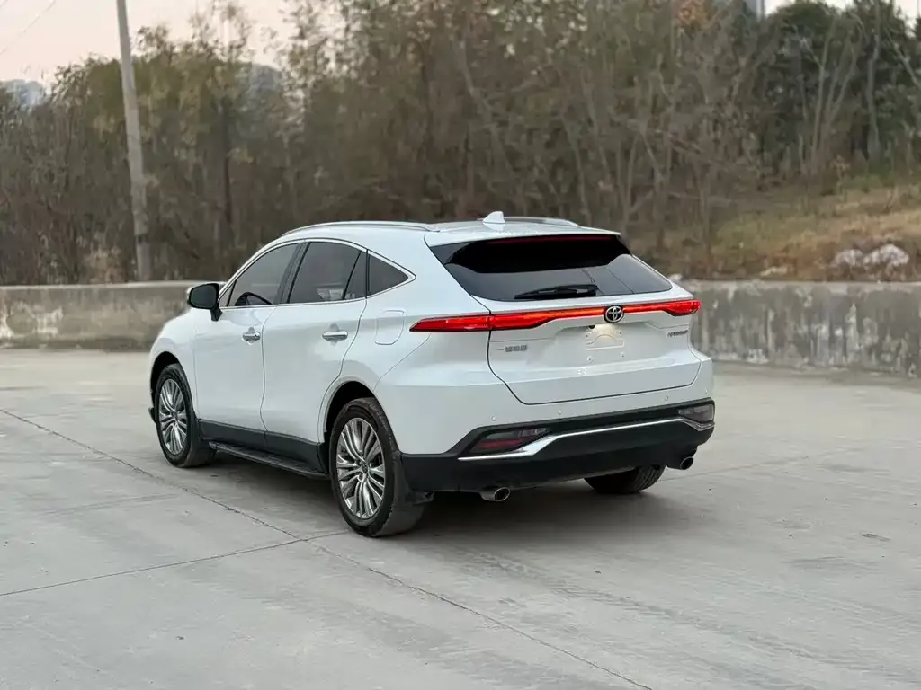 Toyota Harrier 2022 из CN, фото 7