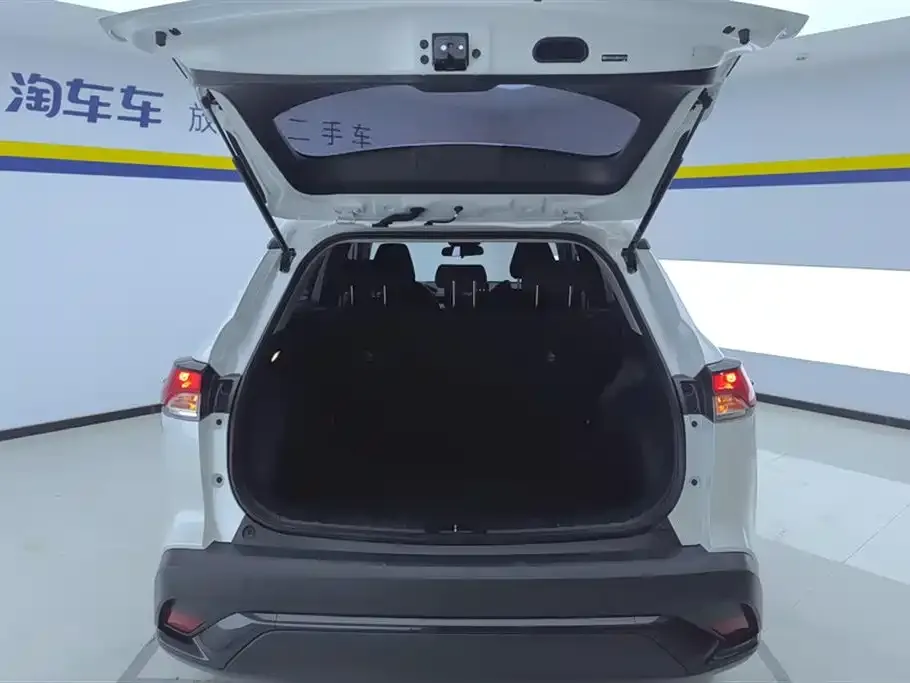 Toyota Frontlander 2024 из CN, фото 4