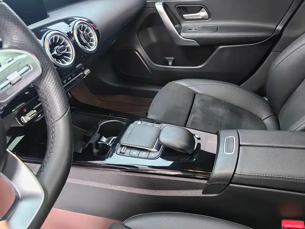 Mercedes-Benz A-Class 2022 из CN, фото 6