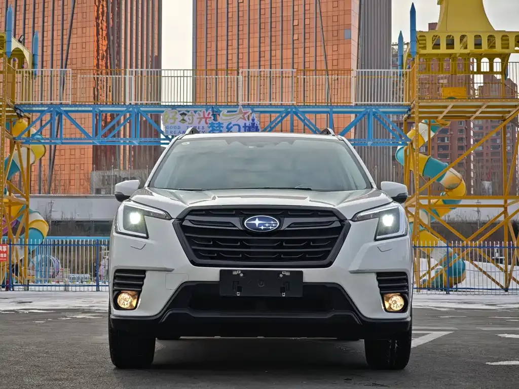 Subaru Forester 2022 из CN, фото 7