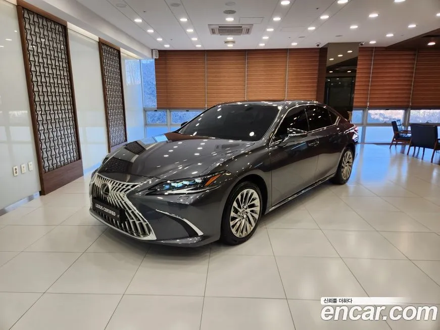 Lexus ES 2026 из KR, фото 1