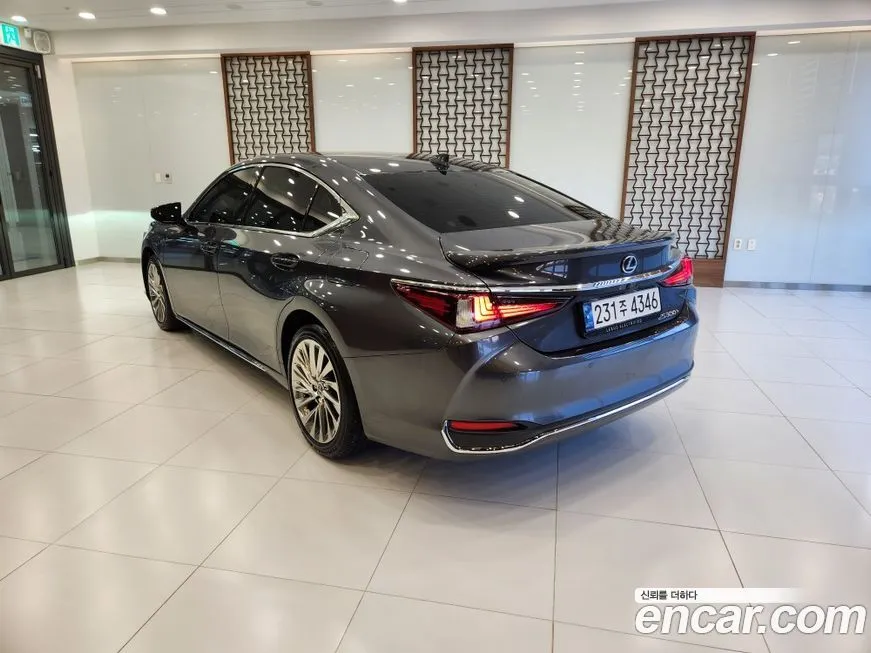 Lexus ES 2026 из KR, фото 6
