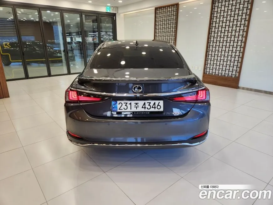 Lexus ES 2026 из KR, фото 5