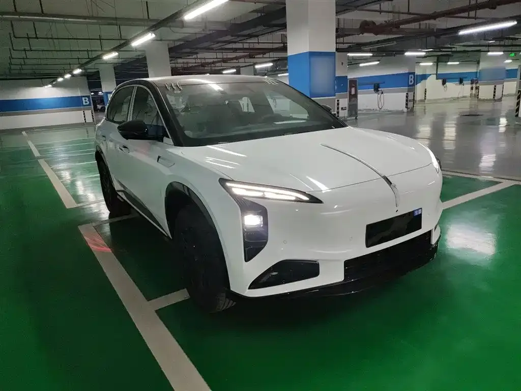 Hongqi Tiangong 08 2026 из CN, фото 9